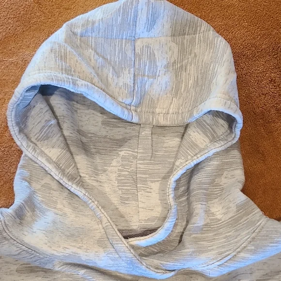 Just Be Heathered Gray Hoodie - Picture 4 of 7